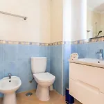 Apartman Lovely 2 Bedroom Including Pool, Stunning Ocean Views & Closeby Luz