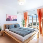 Lovely 2 Bedroom Including Pool, Stunning Ocean Views & Closeby Apartman
