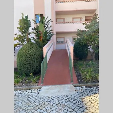 Lovely 2 Bedroom Including Pool, Stunning Ocean Views & Closeby Senhora da Luz
