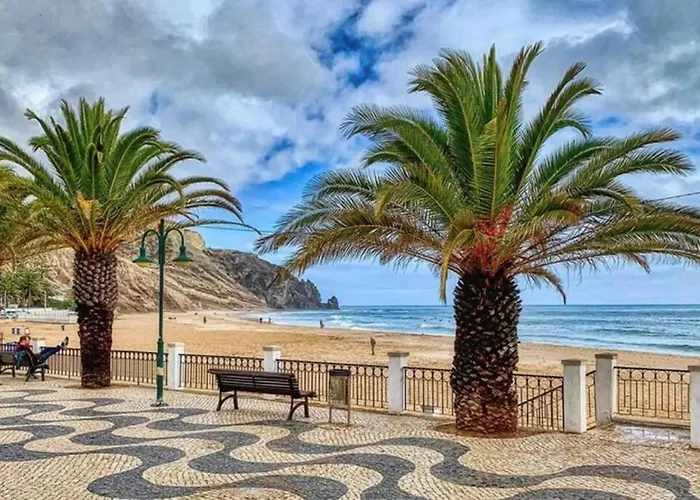Lovely 2 Bedroom Including Pool, Stunning Ocean Views & Closeby * Luz
